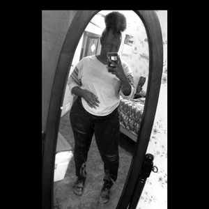 Meet your Posher, Tamera